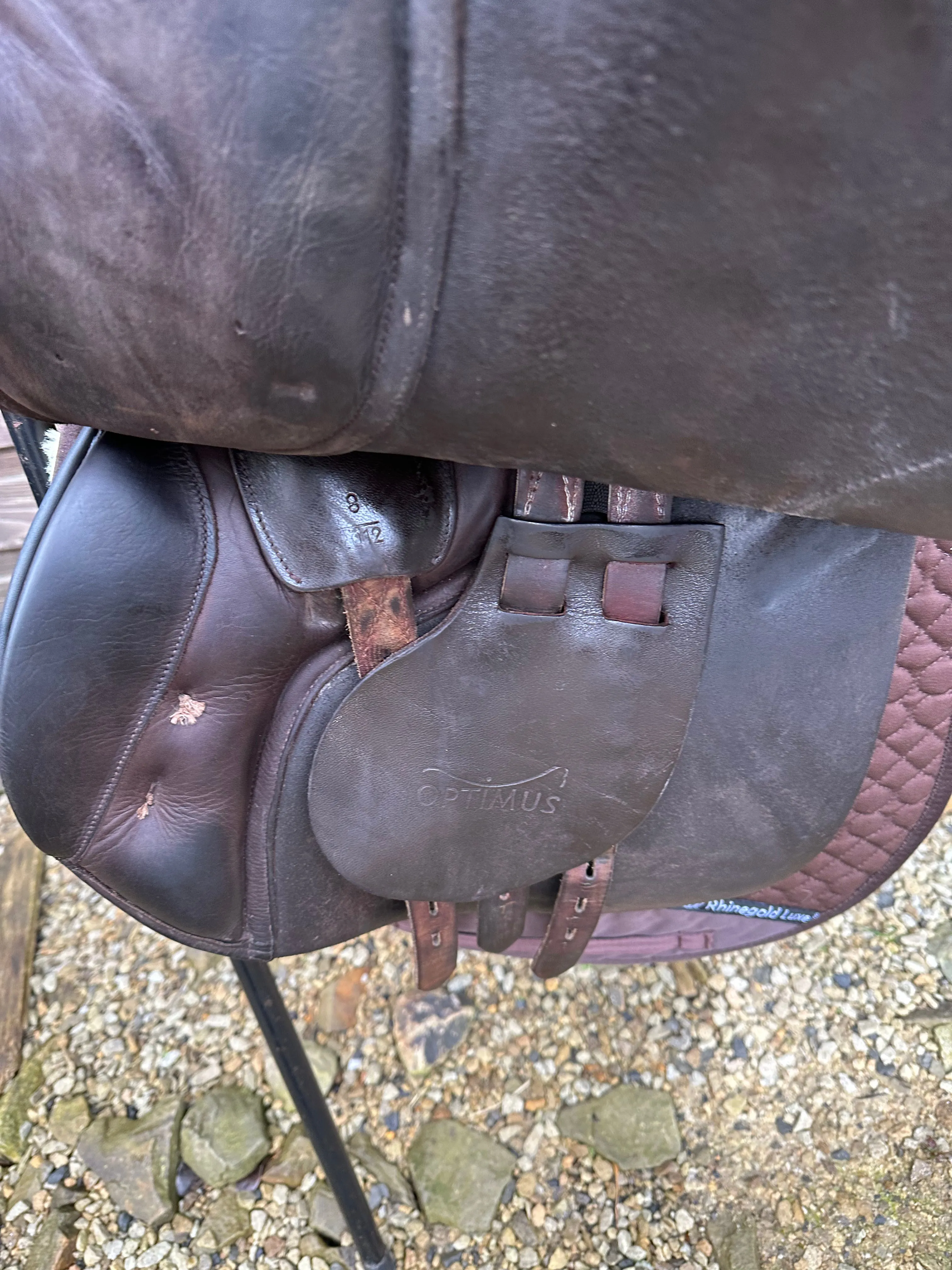 18” Optimus Jump Brown Changeable gullet saddle  Wide gullet