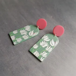 80s Earrings, thick acrylic earring, large floral earring, chunky plastic earring, 1980s style, matte green white, pink round stud, flowers