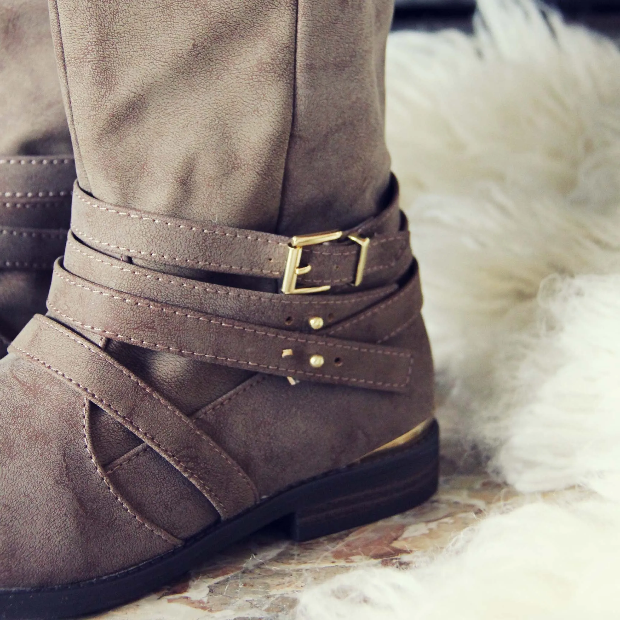 Autumn Frost Boots in Sand