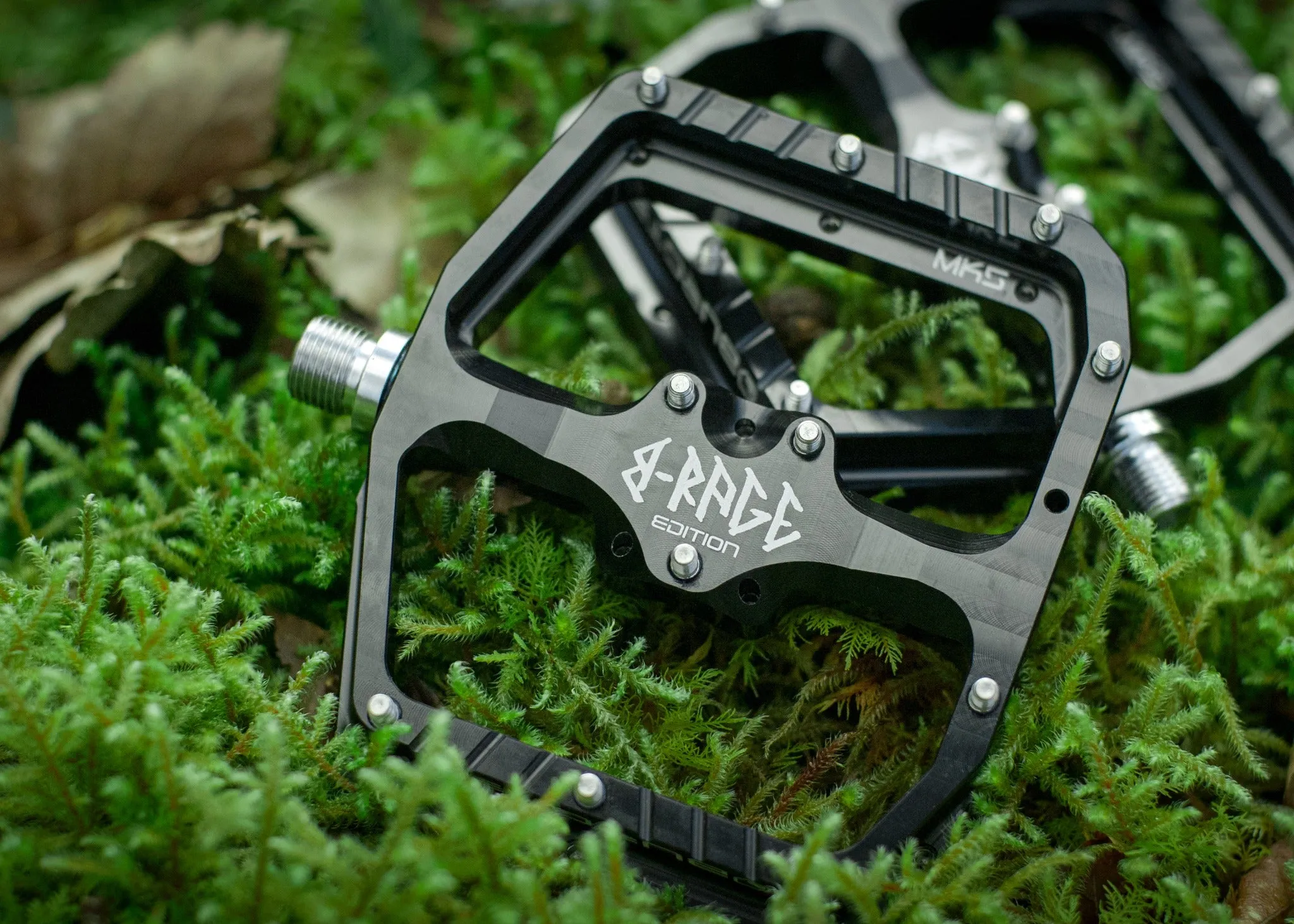 BURGTEC PENTHOUSE FLAT MK5 B-RAGE EDITION PEDALS