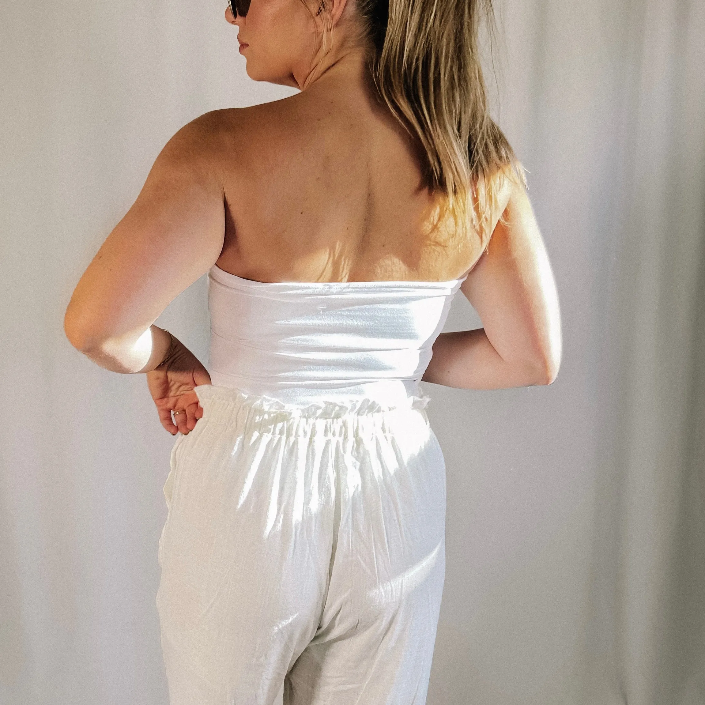 Chic Essential Strapless Top - White