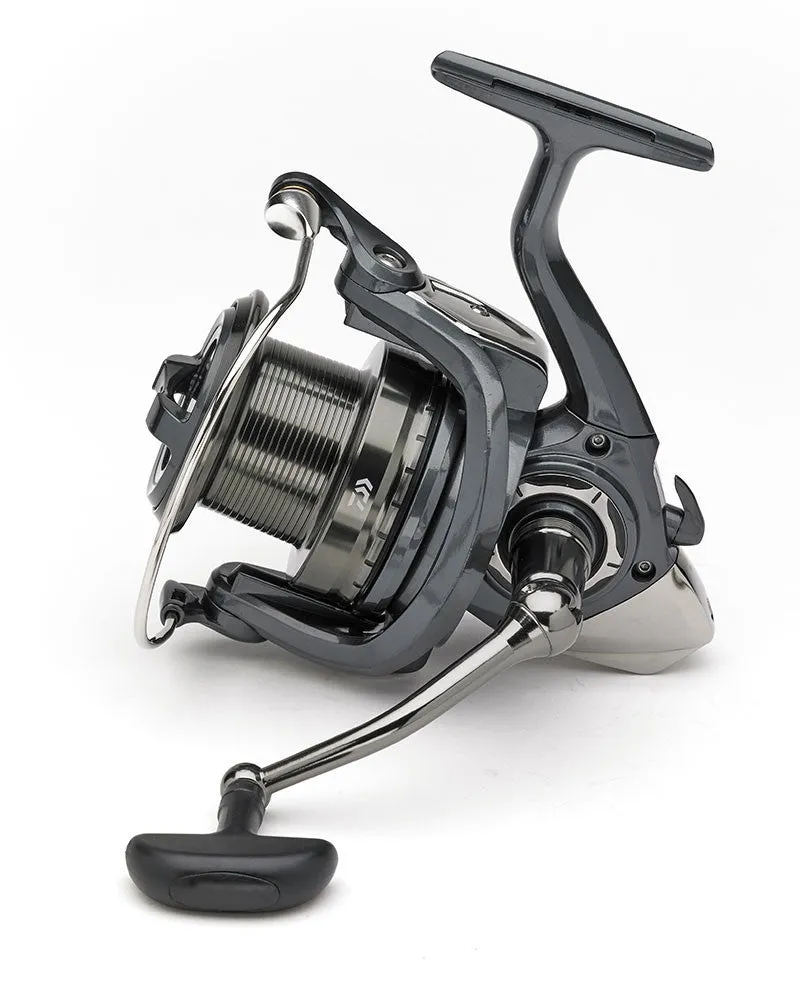 Daiwa Emcast 25A Carp Reels