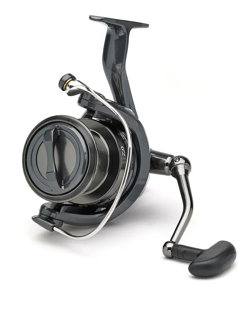 Daiwa Emcast 25A Carp Reels