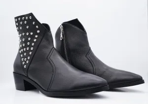 DIAMOND STUD BOOTIE