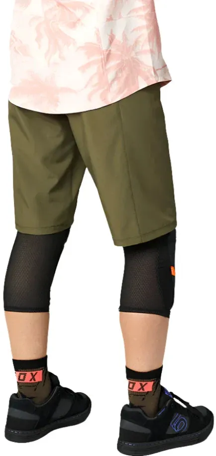 Fox WOMENS FLEXAIR LITE SHORT NO LINER - Olive Green