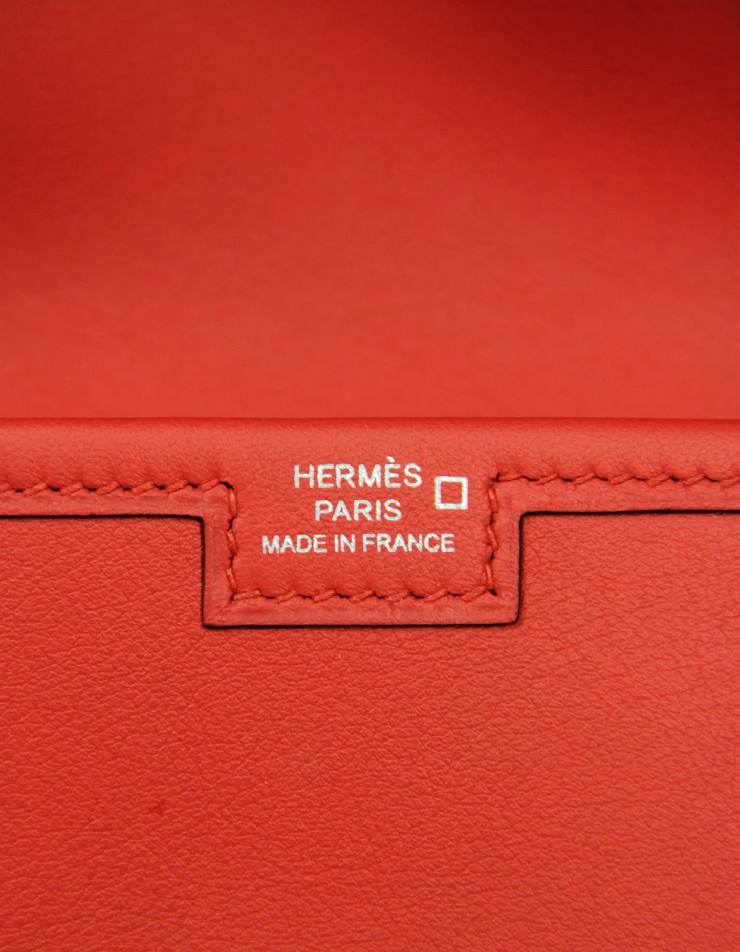 Hermes Rouge De Coeur Swift & Alligator Jige Elan Touch Clutch