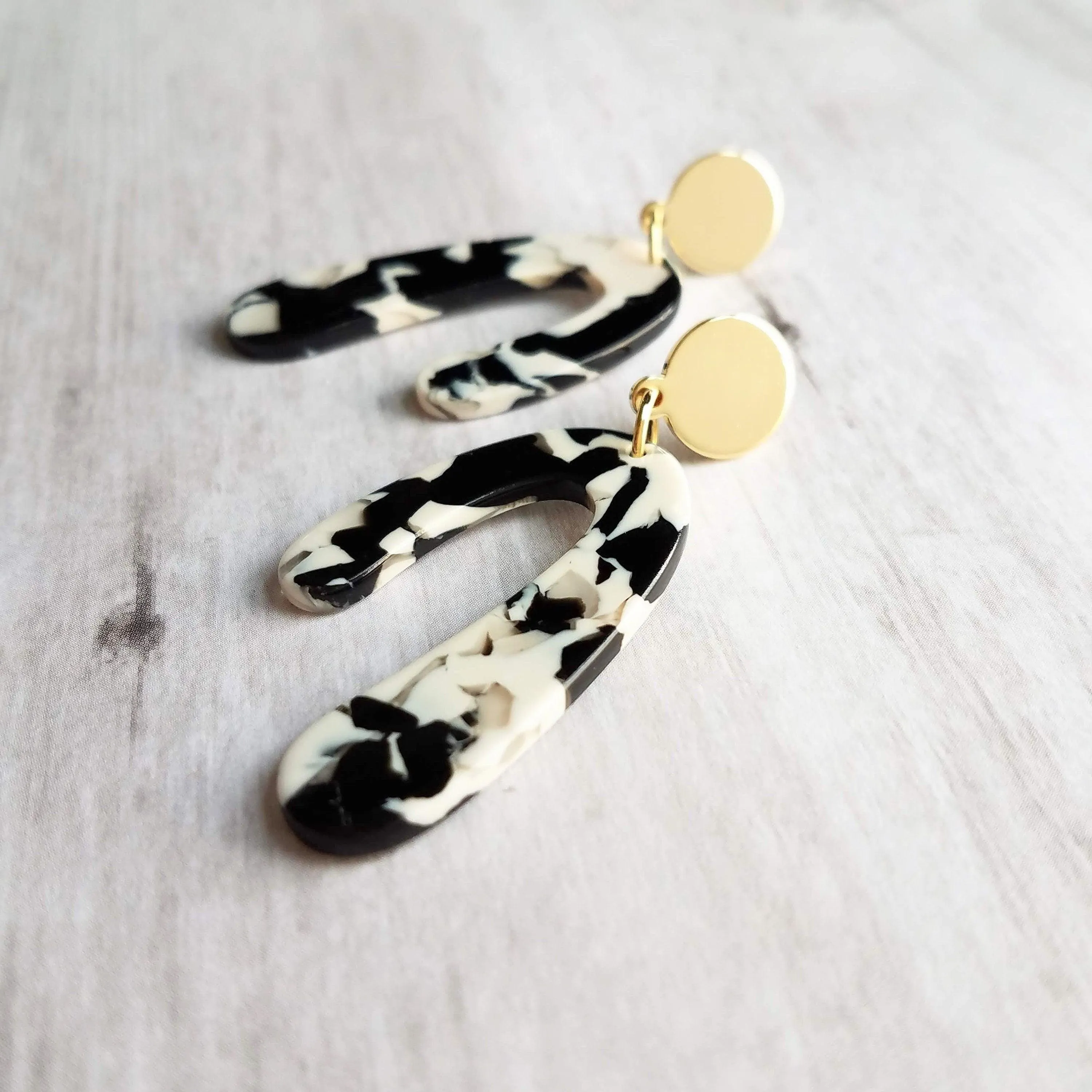 Large Chunky Earrings, black white gold earring, u shape earring, 80s style jewelry, acrylic arch earring faux tortoise shell earring dangle