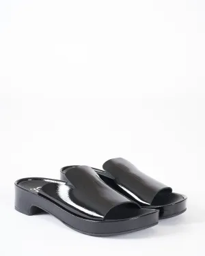lou - black castoro naplack