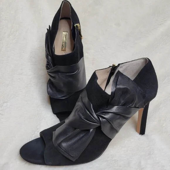 Louis et Cie Idola Suede Leather Bow Peep Toe High Heeled Gold Zip Bootie✨️8.5