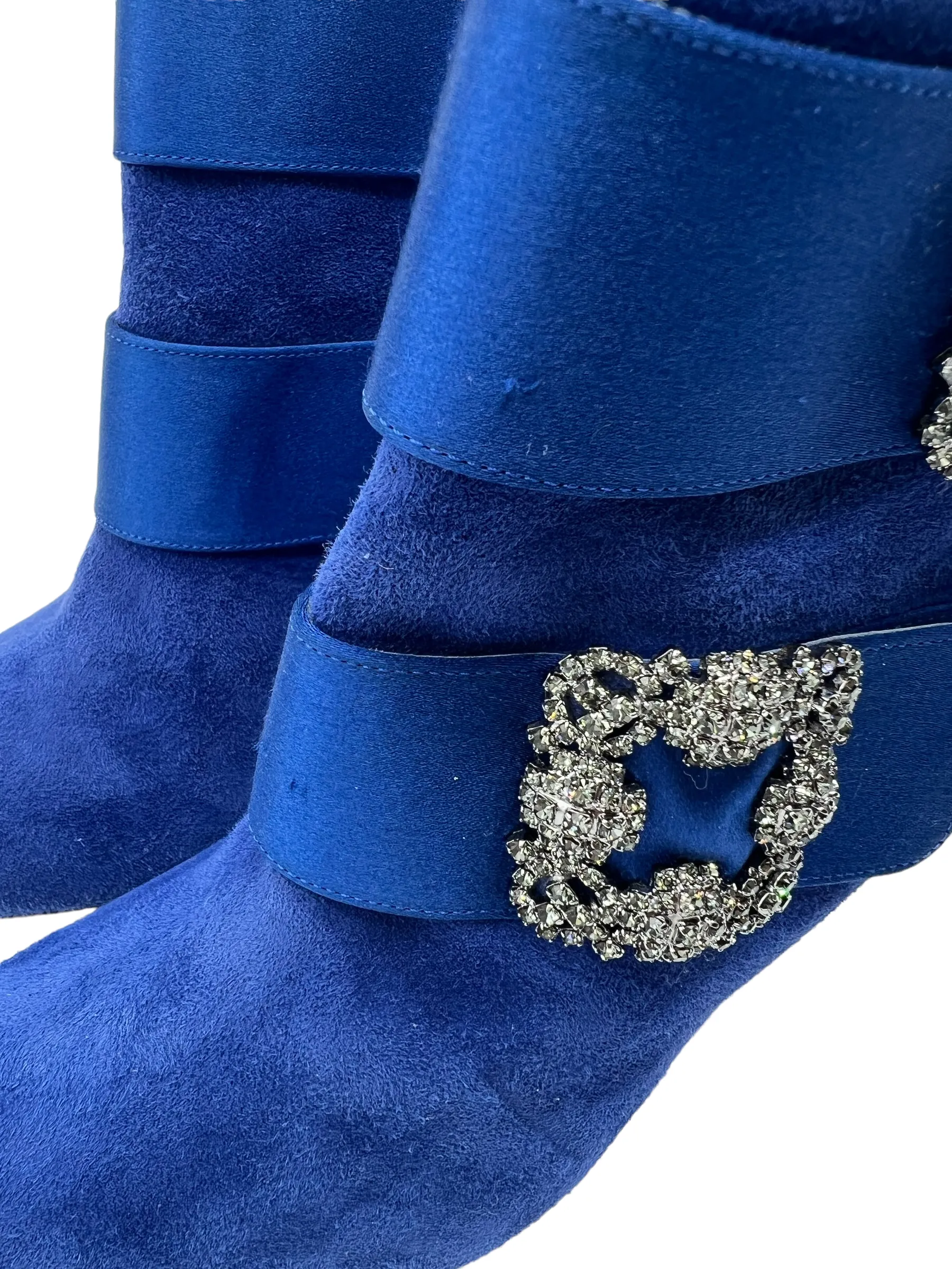 Manolo Blahnik Blue Suede Embellished Hangisi Size 38 Booties