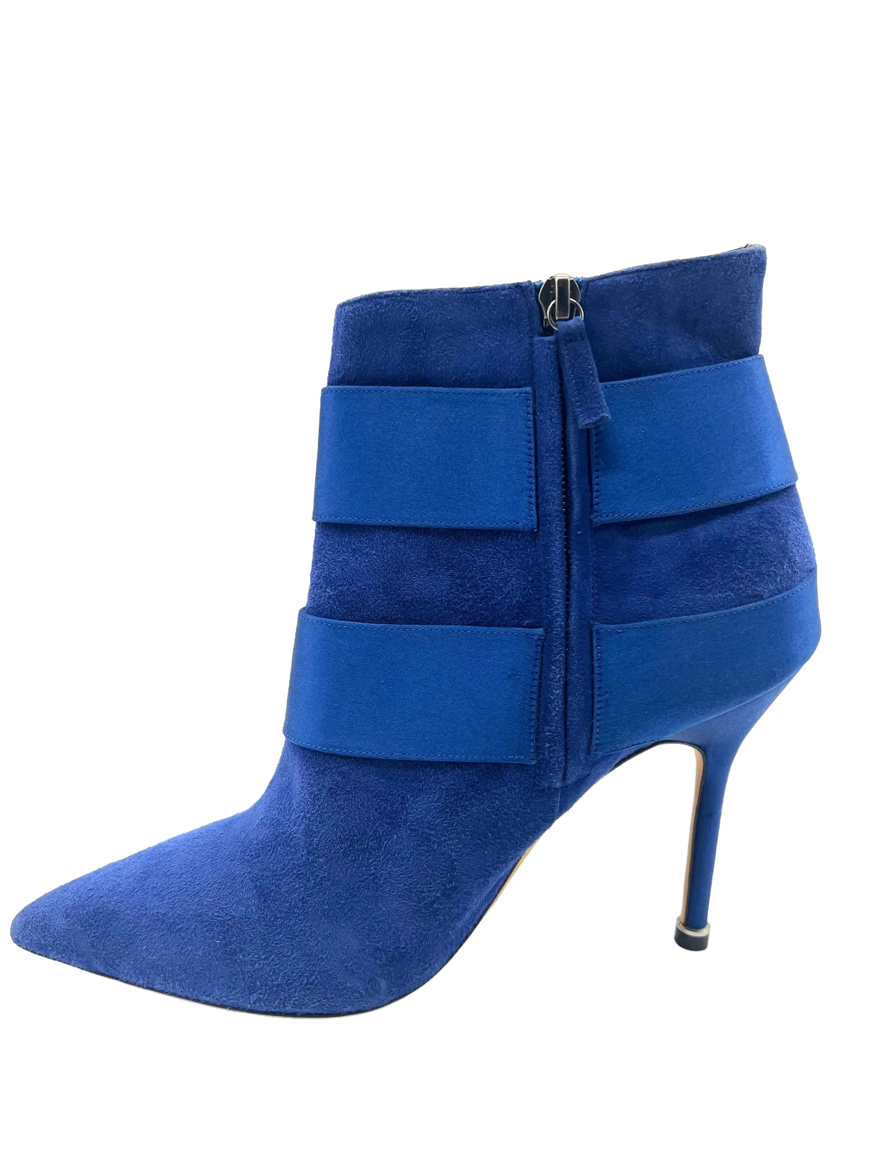 Manolo Blahnik Blue Suede Embellished Hangisi Size 38 Booties