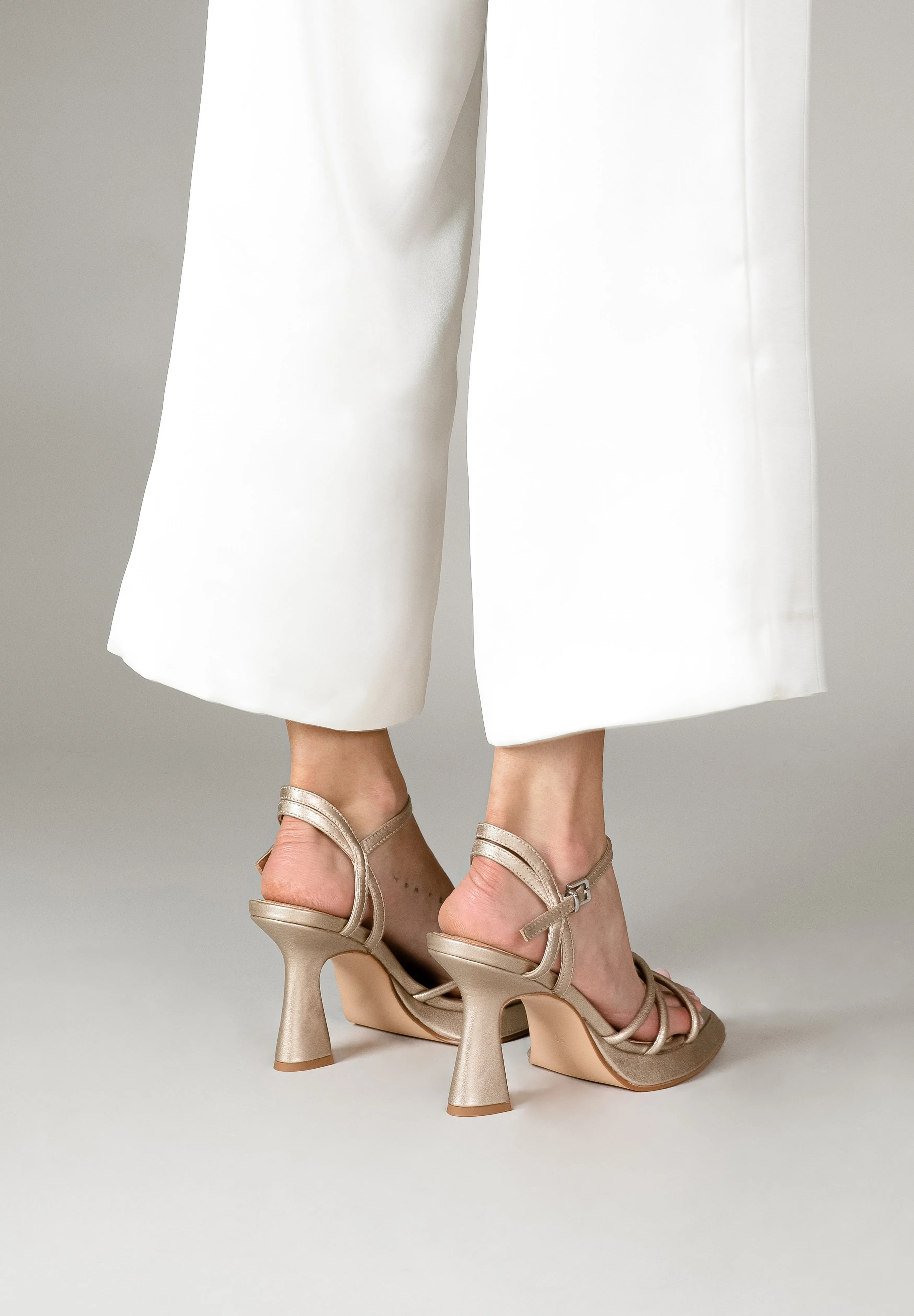 MIM SHOES | SANDALIA DE TACÓN ONA