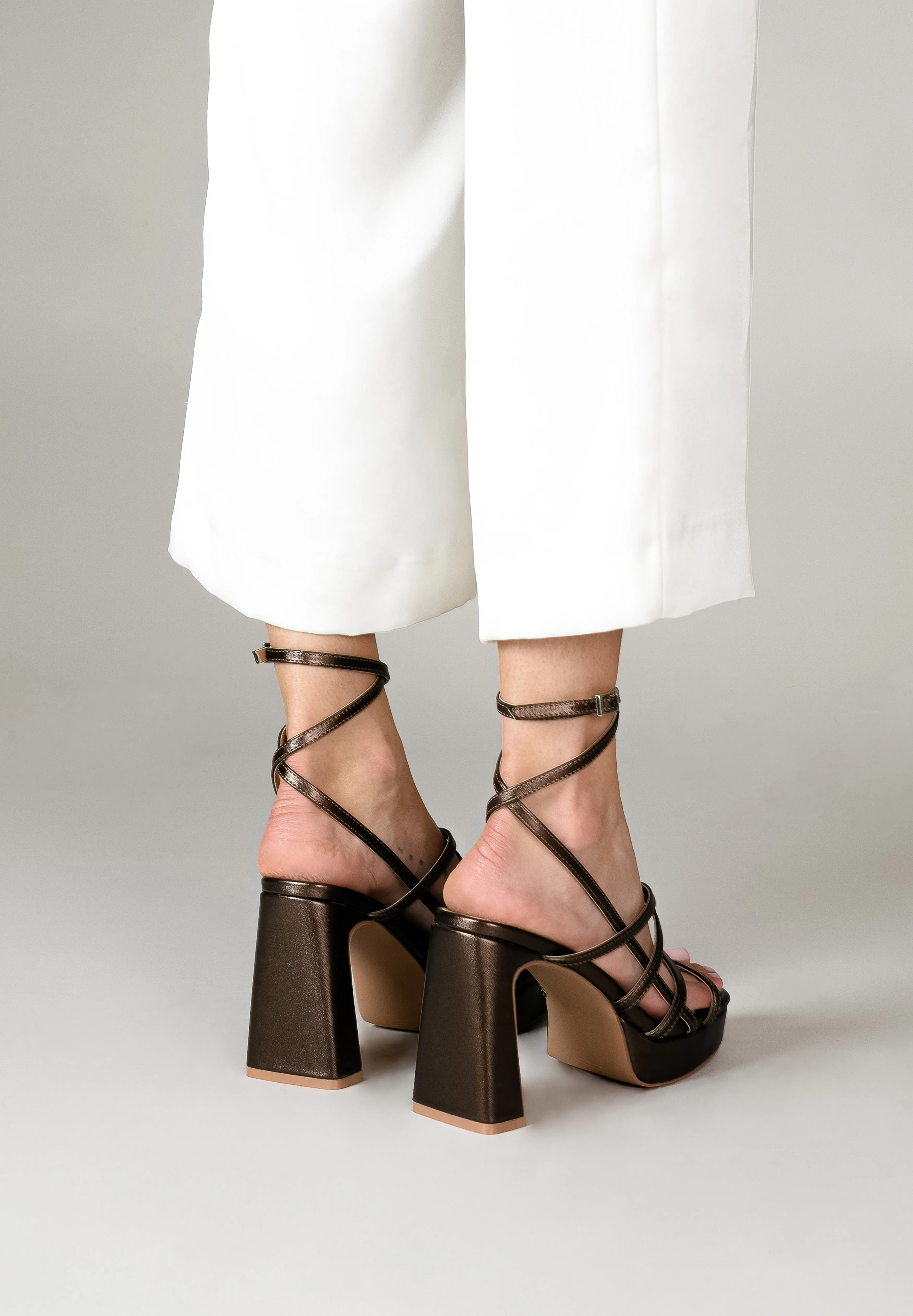 MIM SHOES | SANDALIA TACÓN NORI