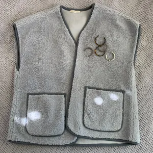 November Vest Blue Gray