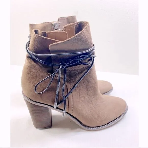NWOT Women's Franco Sarto Edaline Ankle Boot