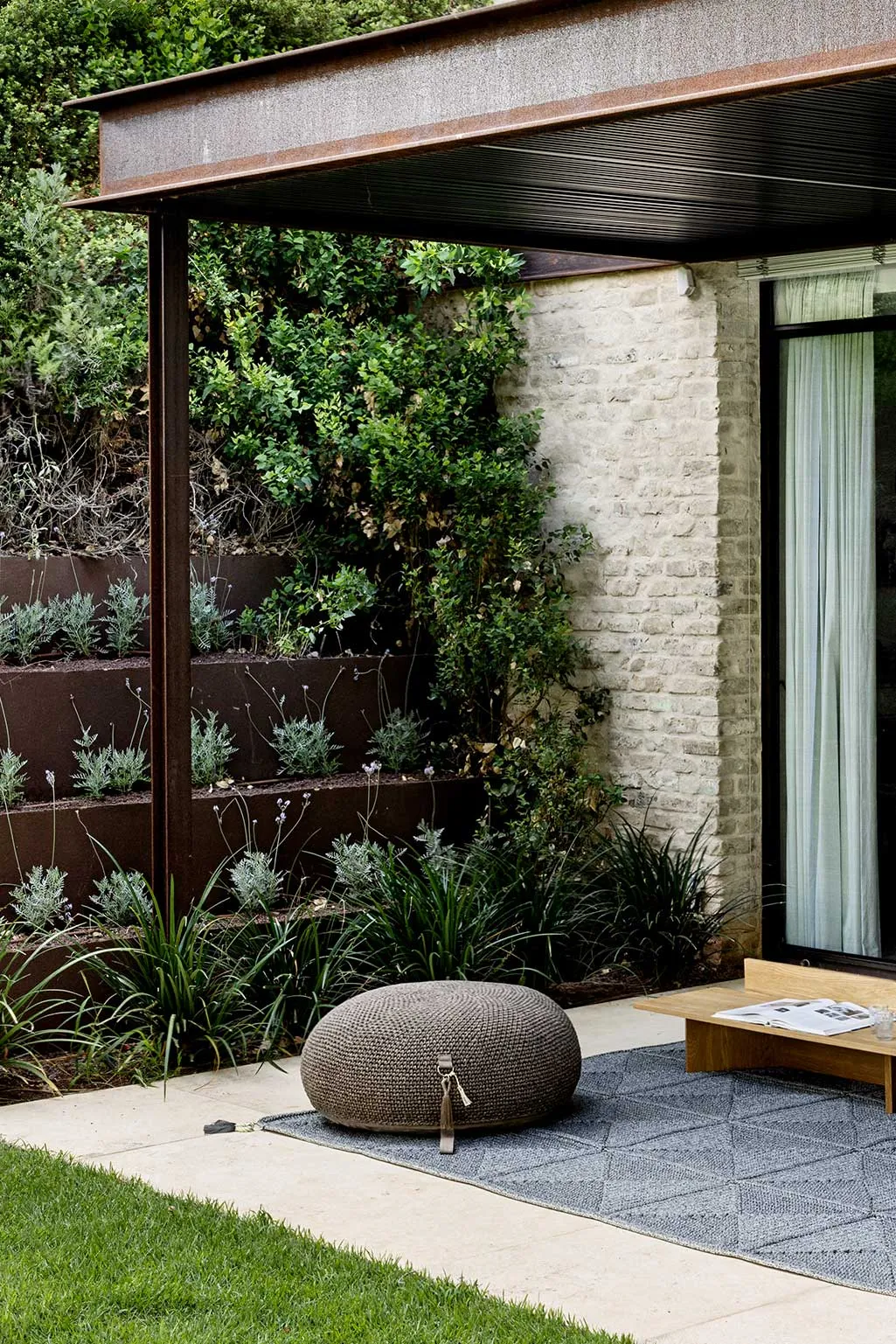 Outdoor Indoor Round Pouf