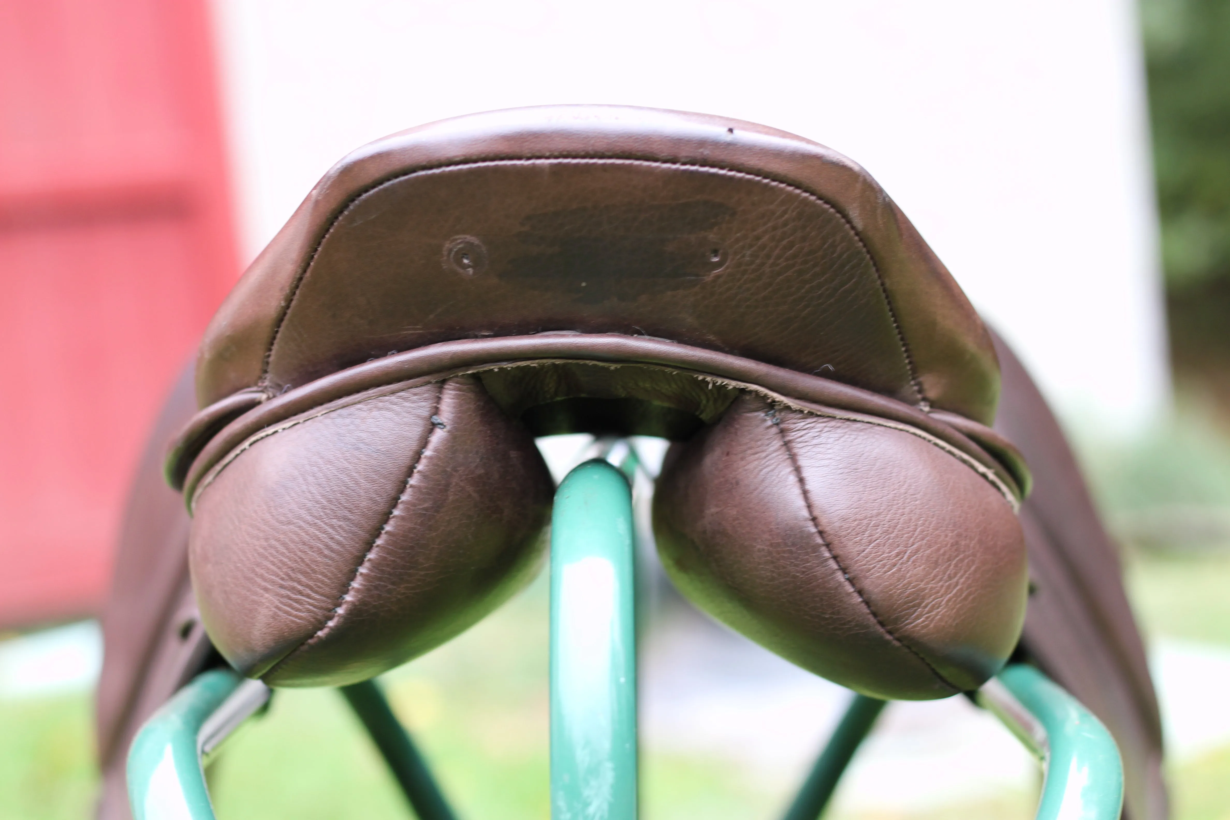 Pegasus Vision Jumping Saddle - Junior & Adult
