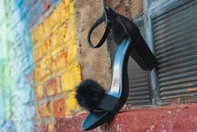 Pom Pom shoe bling