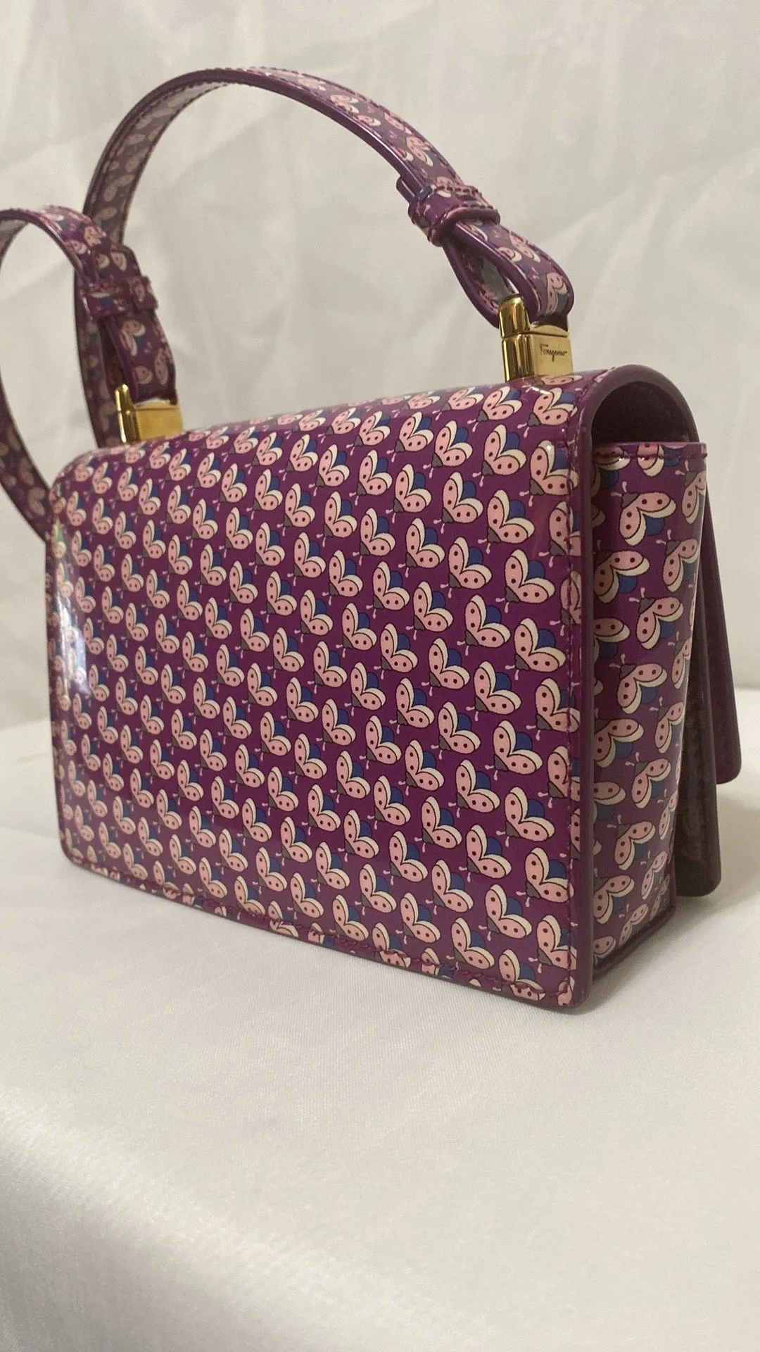 Rare Salvatore Ferragamo Patent Leather Mini Vara Bag In Ladybug Print