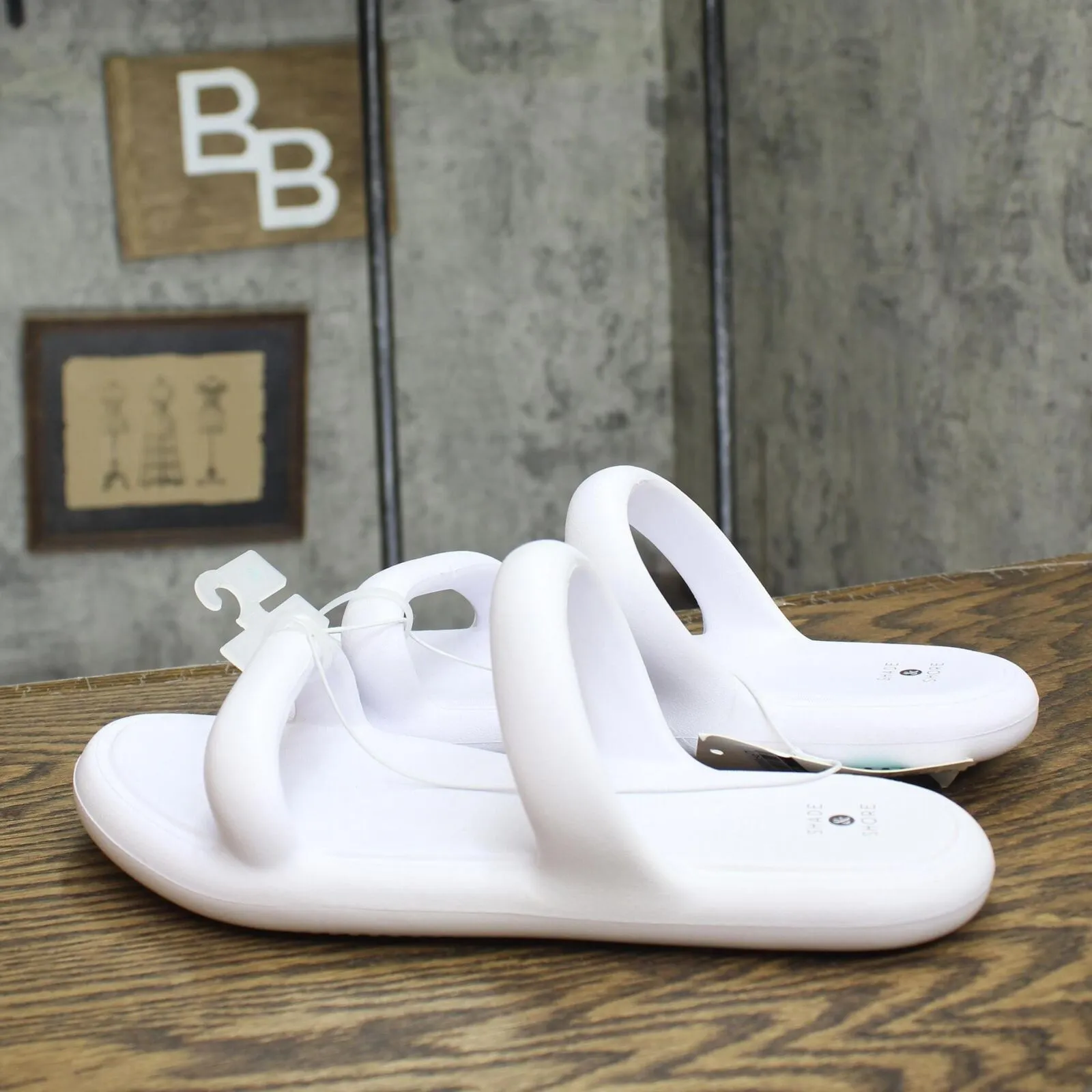 Shade & Shore Womens Ellen EVA Footbed Sandals 89887077 White 8M