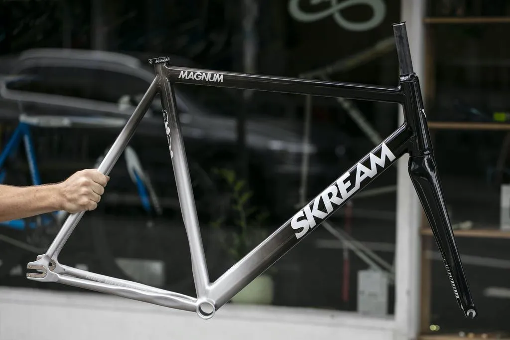 SKREAM Magnum20 - Special Edition - Black & Raw - Large