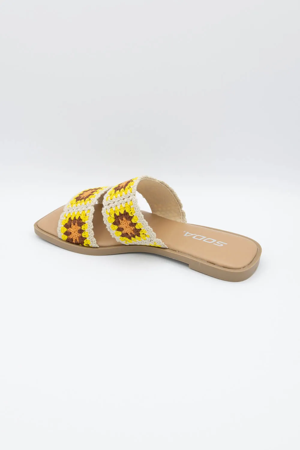 Soda Mochi Crochet Slides for Women in Natural | MOCHI-S NATURAL