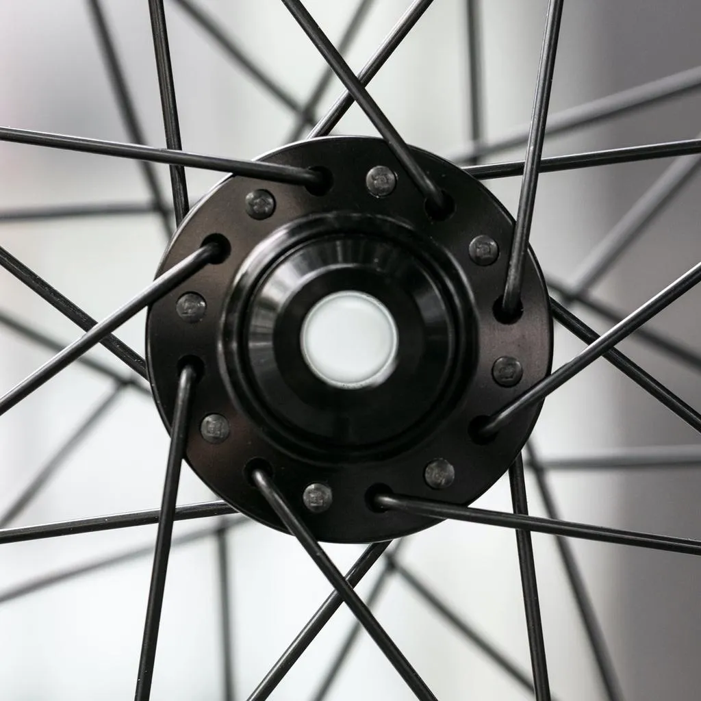Thru-Axle Track HOPE Tech & Velocity | Velocity Quill 3X | Black Clincher Wheelset