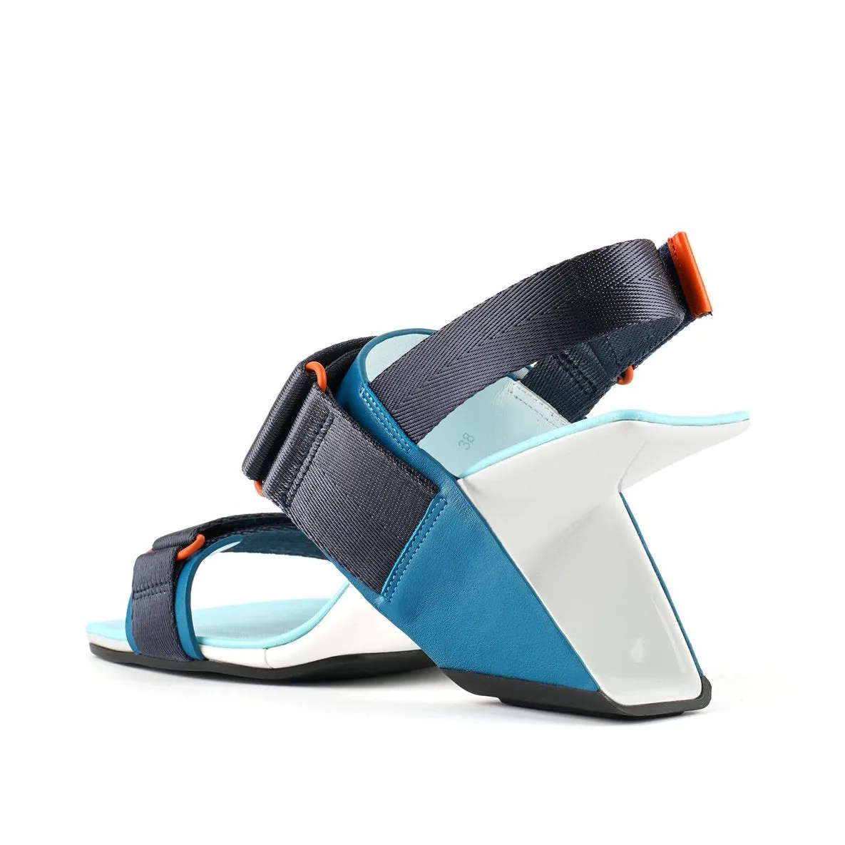 United Nude Loop Run