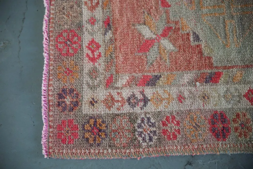 Vintage Kurdish Herki Runner 2.9ftx11.9ft